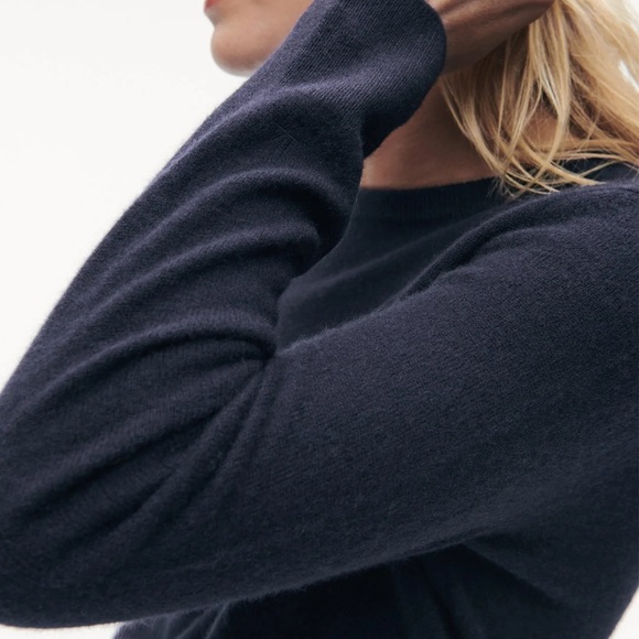 NAADAM CASHMERE CREW SWEATER - Picture 3 of 3